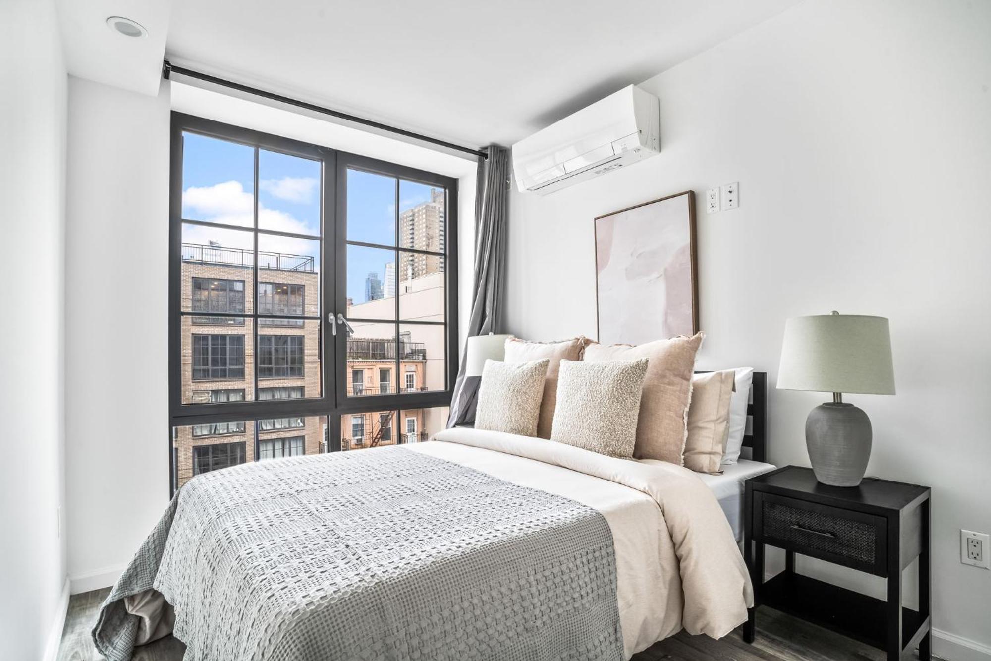 Modern 2-Br With Southern Views New York Bagian luar foto