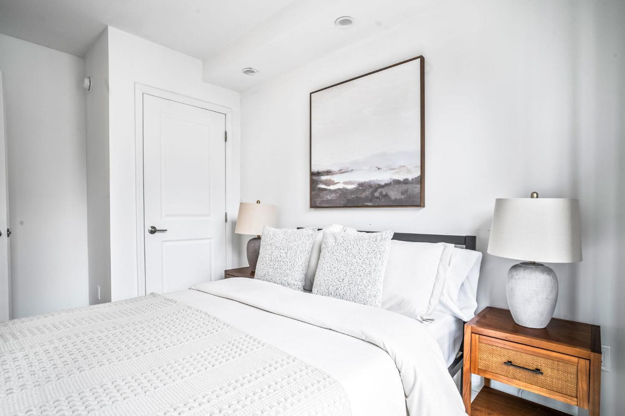Modern 2-Br With Southern Views New York Bagian luar foto