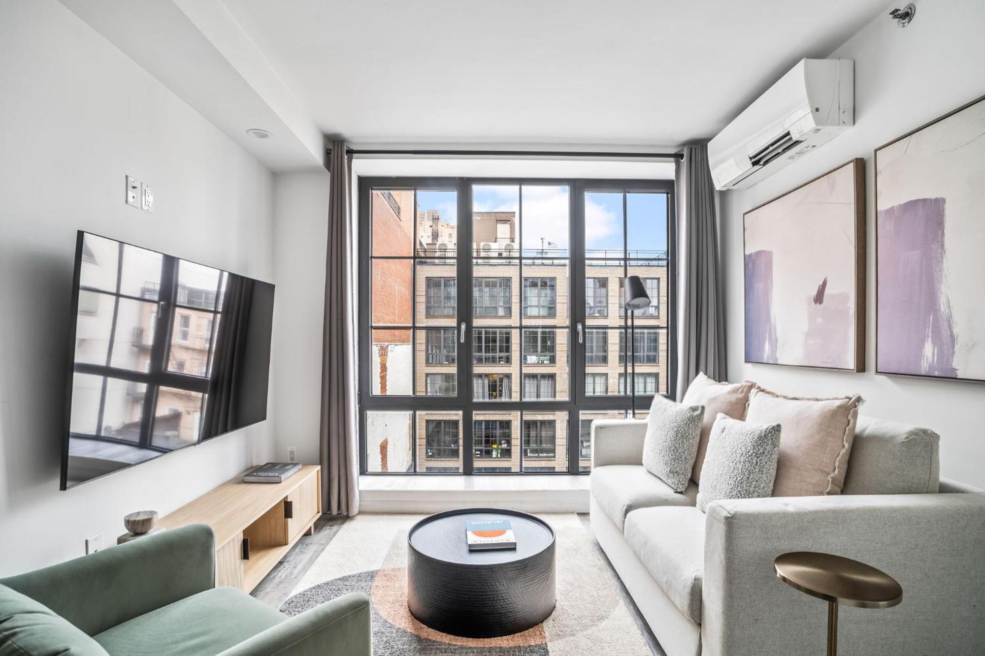 Modern 2-Br With Southern Views New York Bagian luar foto