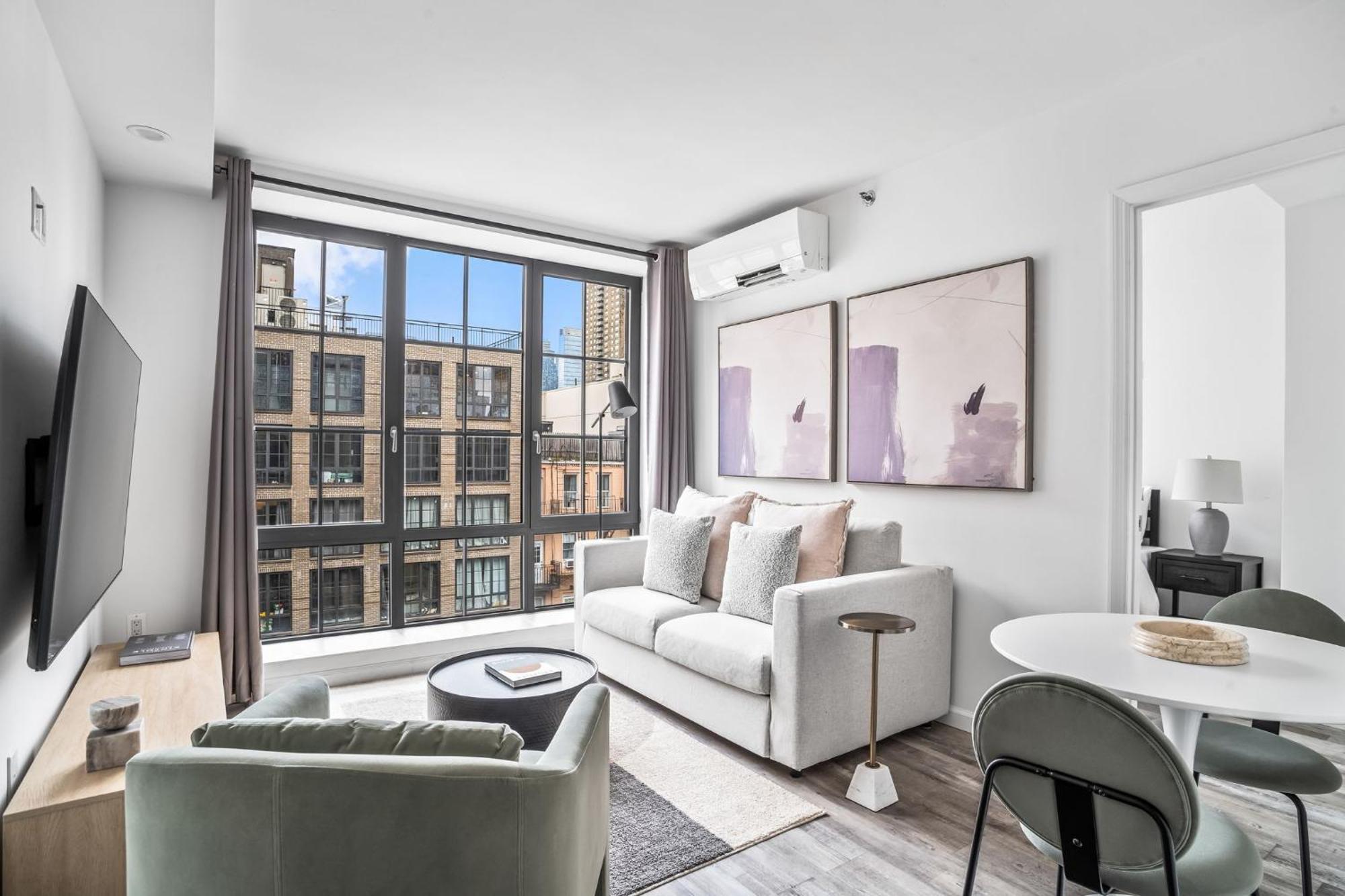 Modern 2-Br With Southern Views New York Bagian luar foto